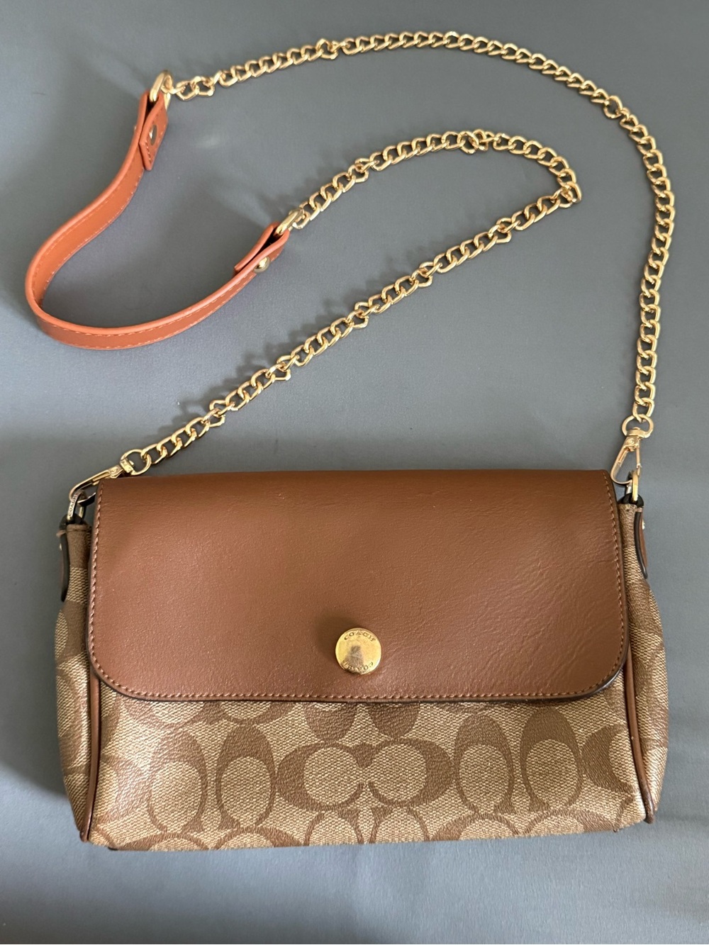 Coach Signature Canvas Reversible Brown/Red Shoulder Bag